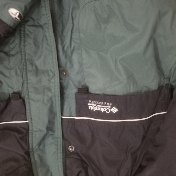 Columbia Mens all weather coat. - Picture 6 of 6